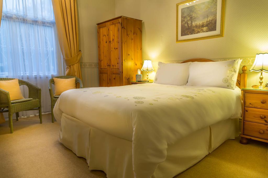 Balincourt Bournemouth Exterior foto A bedroom at the hotel